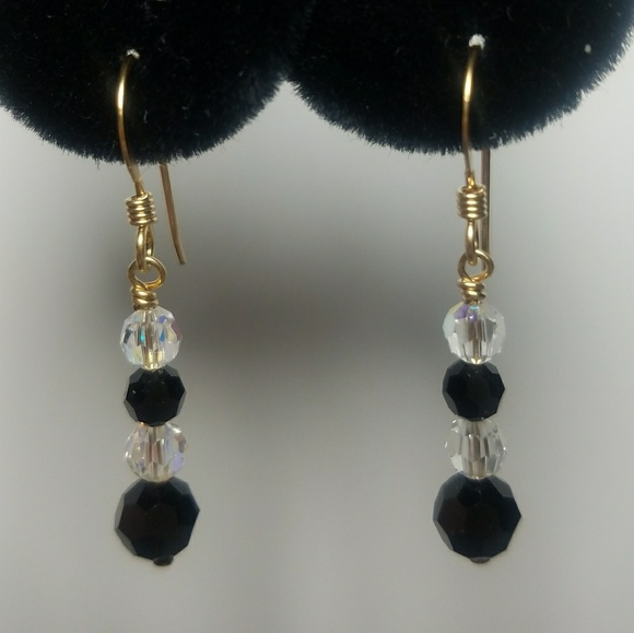 Fabulous Dangle Crystal Earrings - Picture 2 of 2